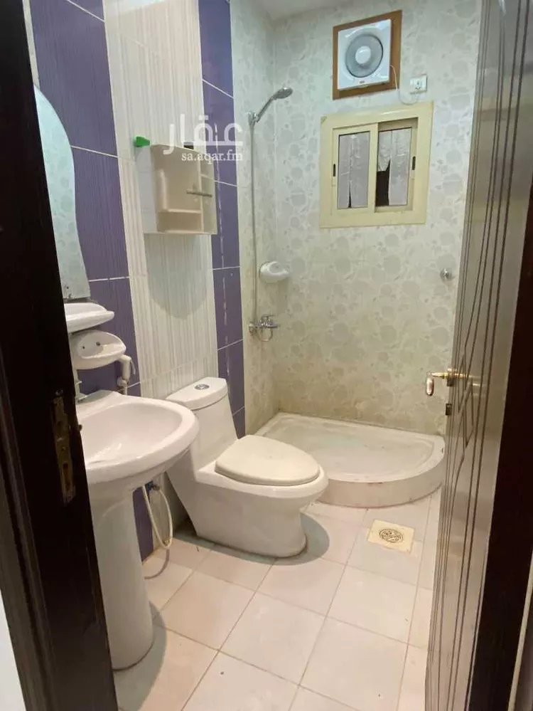 شقة للإيجار في شارع حمزة بن الحمير ، حي مريخ ، جدة ، جدة صورة 4