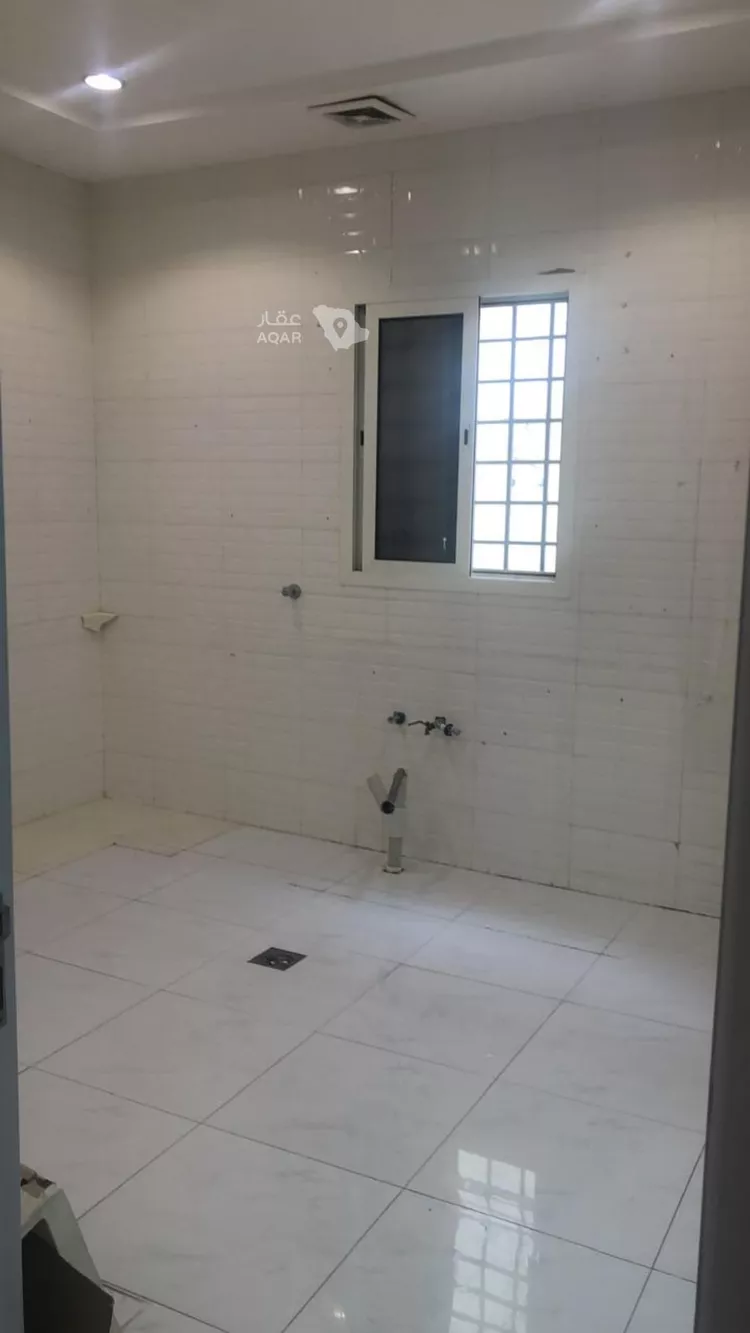 فيلا للإيجار في شارع الأشرفية, حي الدار البيضاء, مدينة الرياض, منطقة الرياض 2