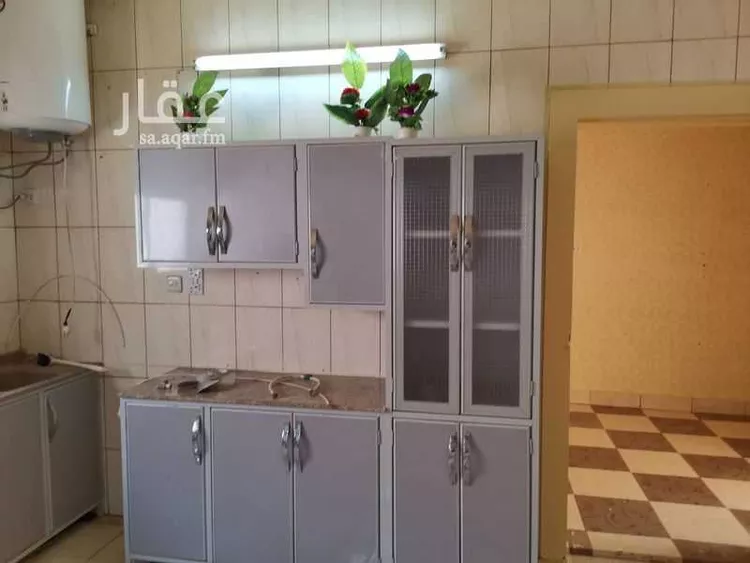 شقة للإيجار في طريق الملك فهد الفرعي ، حي المنتزة ، بريدة ، بريدة صورة 4