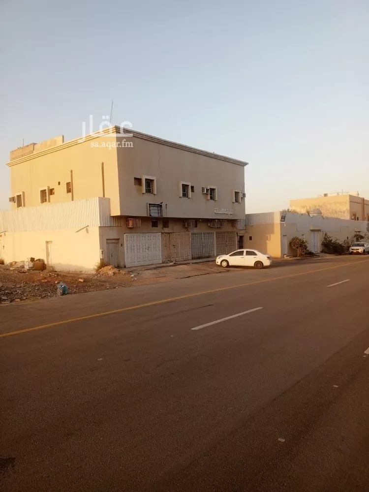 عمارة للإيجار في شارع مصدة, حي العريجاء الغربي, مدينة الرياض, منطقة الرياض صورة 2