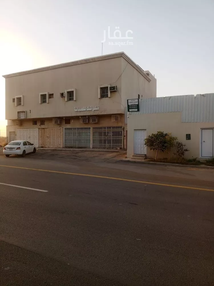 Building for Rent in Riyadh Al Uraija Al Gharbiyah صورة 3