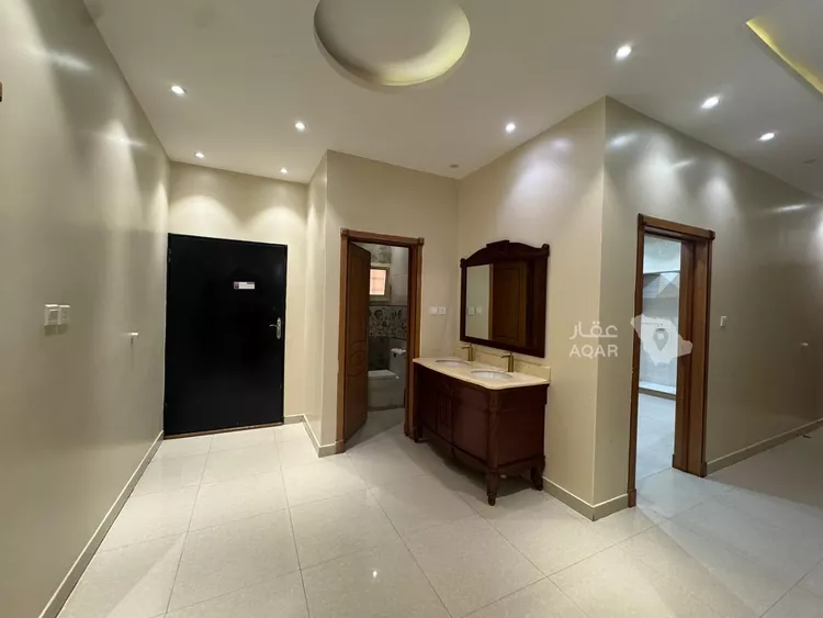 Floor for Rent in Riyadh Dhahrat Laban 14