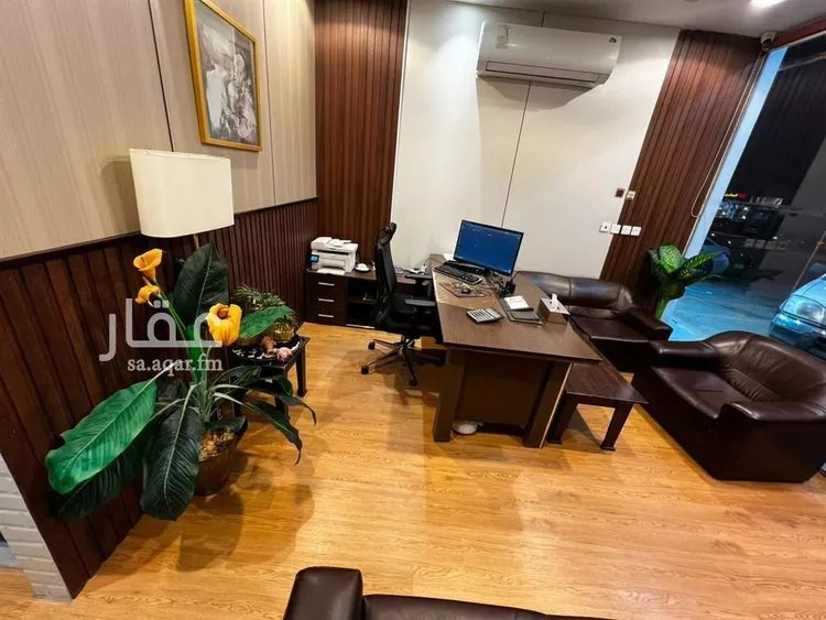 مكتب تجاري للإيجار في شارع نجران, حي ظهرة لبن, مدينة الرياض, منطقة الرياض صورة 3
