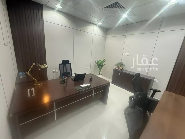 مكتب تجاري للإيجار في شارع نجران, حي ظهرة لبن, مدينة الرياض, منطقة الرياض صورة 3