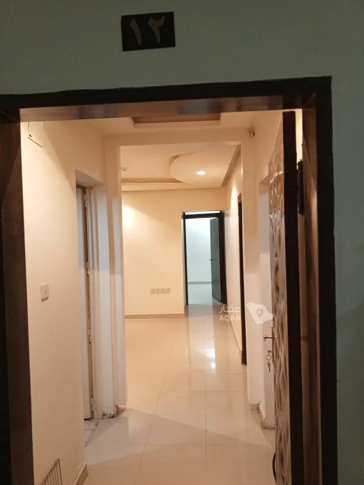 Commercial Office for Rent in Riyadh Dhahrat Laban