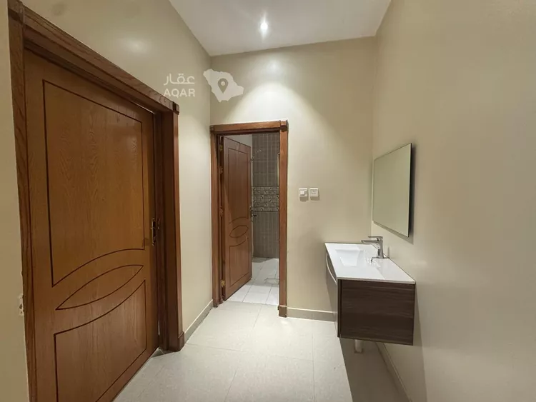 Floor for Rent in Riyadh Dhahrat Laban 11