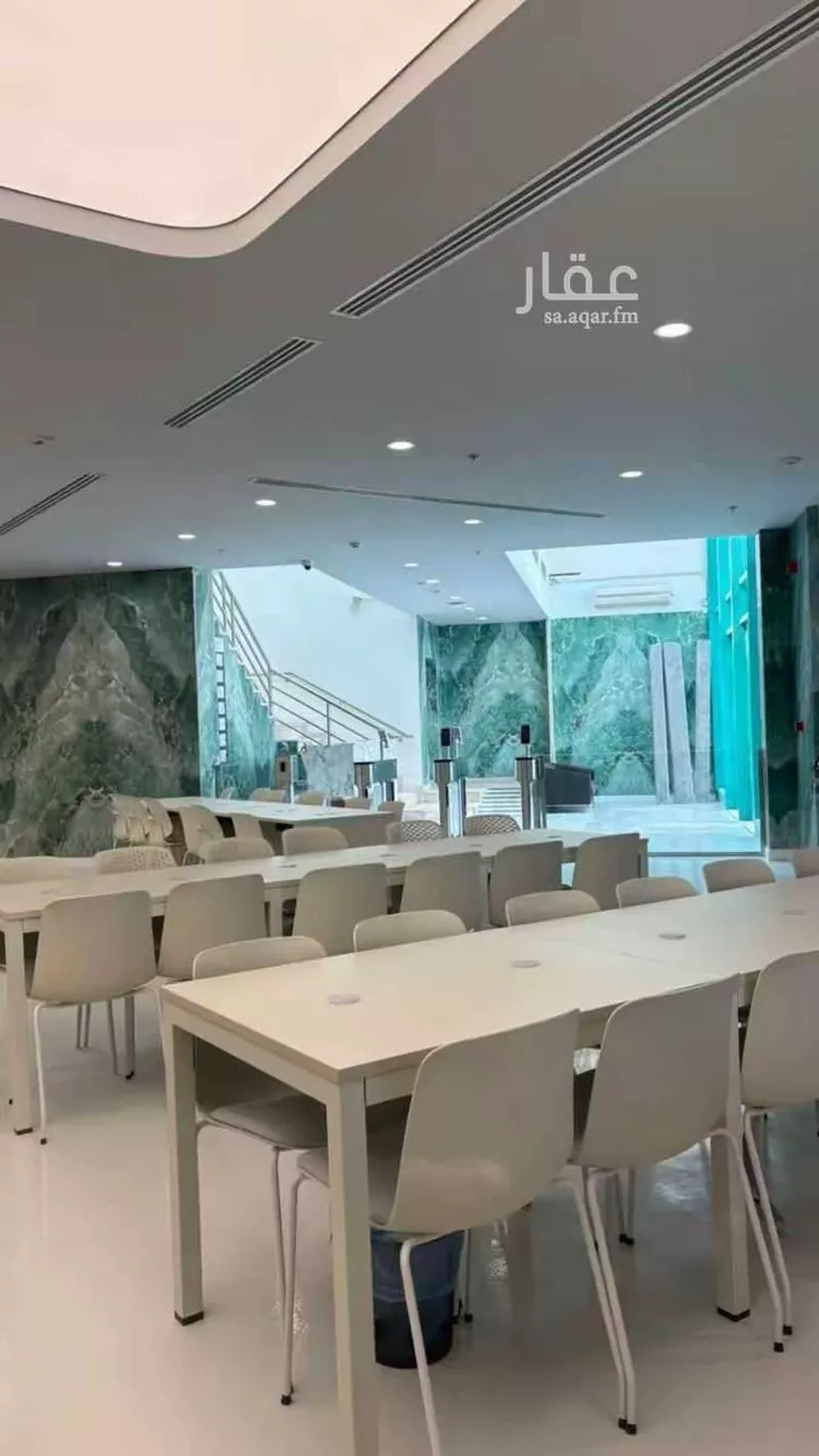مكتب تجاري للإيجار في حي نمار, مدينة الرياض, منطقة الرياض 8