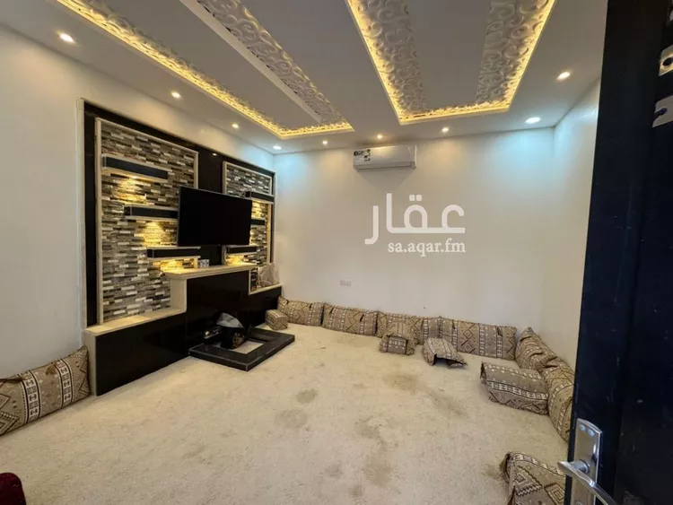 فيلا للبيع في شارع منصور الكازروني, حي طويق, مدينة الرياض, منطقة الرياض صورة 2