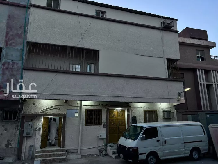 عمارة للبيع في شارع عبدالسلام الزواوي, حي أم الحمام الشرقي, مدينة الرياض, منطقة الرياض