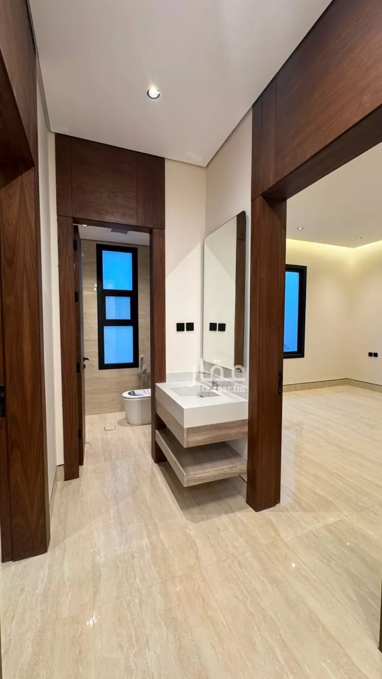 دور للبيع في شارع الصرح, حي المعيزيلة, مدينة الرياض, منطقة الرياض 6