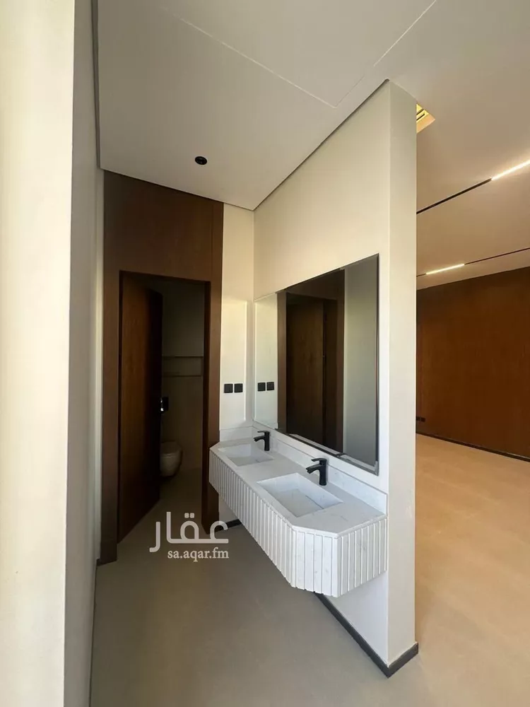 دور للبيع في شارع احمد بن حسين الشغدري, حي العارض, مدينة الرياض, منطقة الرياض صورة 5