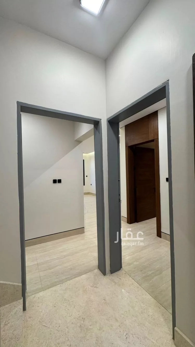 دور للبيع في شارع الصرح, حي المعيزيلة, مدينة الرياض, منطقة الرياض 9