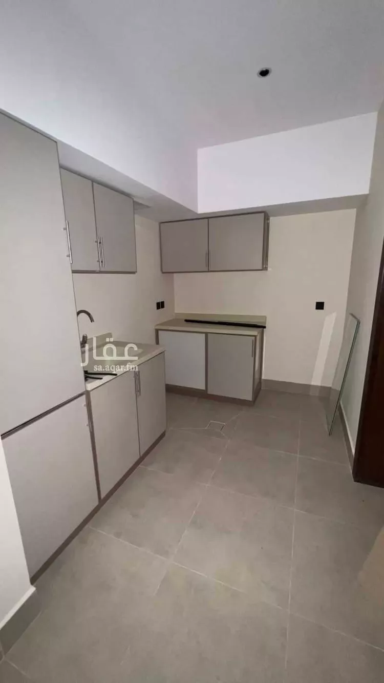 شقة للإيجار في شارع الامير عبدالمجيد ابن عبدالعزيز, حي مدينة العمال, مدينة الخبر, المنطقة الشرقية صورة 5