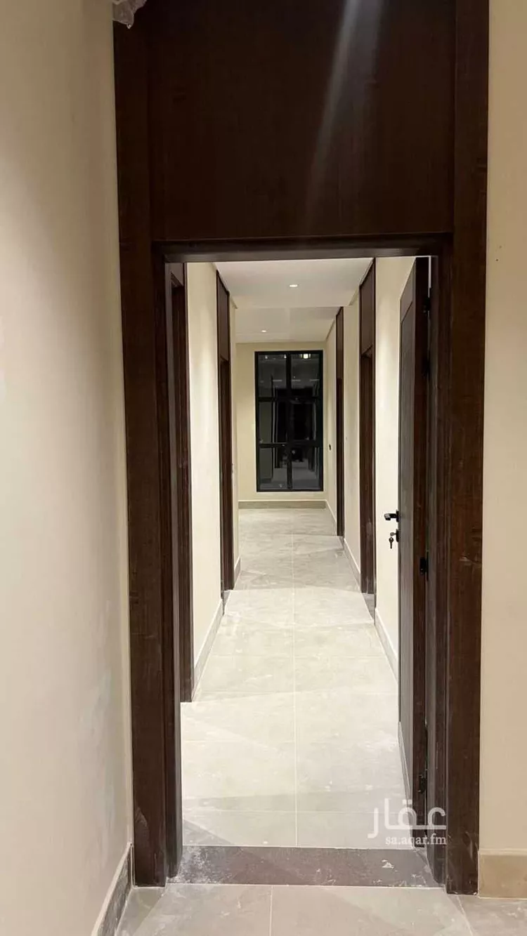 عمارة للإيجار في شارع الامير عبدالمجيد ابن عبدالعزيز, حي مدينة العمال, مدينة الخبر, المنطقة الشرقية صورة 2