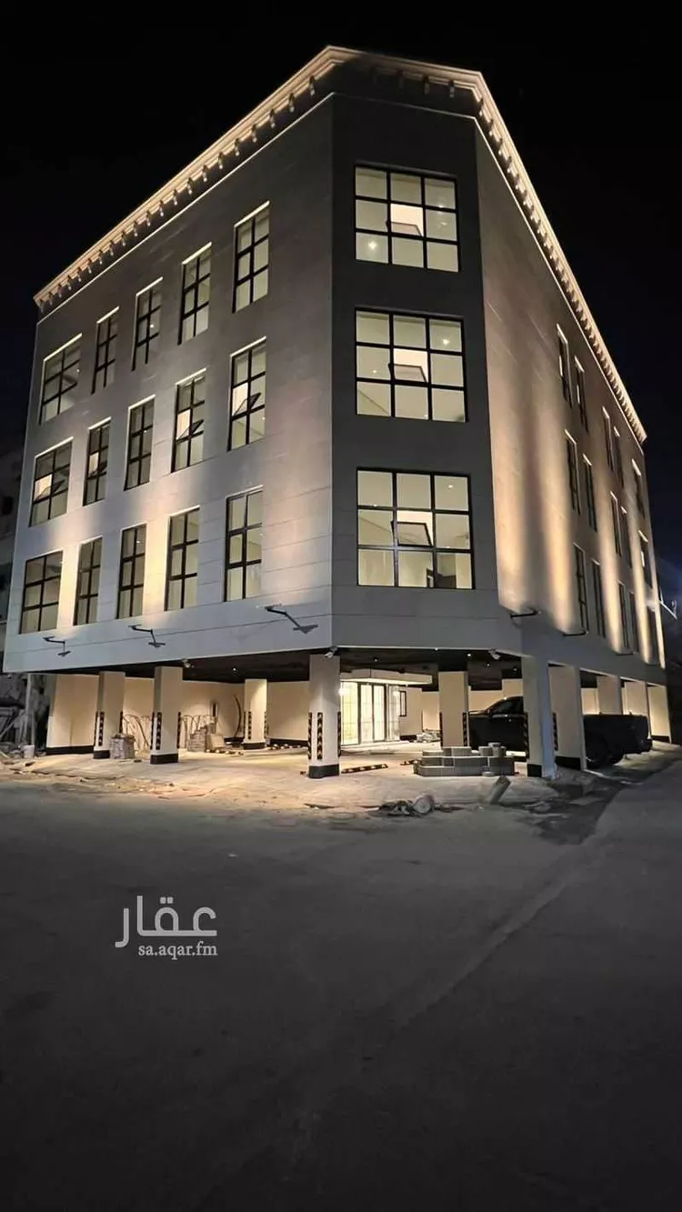 عمارة للإيجار في شارع الامير عبدالمجيد ابن عبدالعزيز, حي مدينة العمال, مدينة الخبر, المنطقة الشرقية