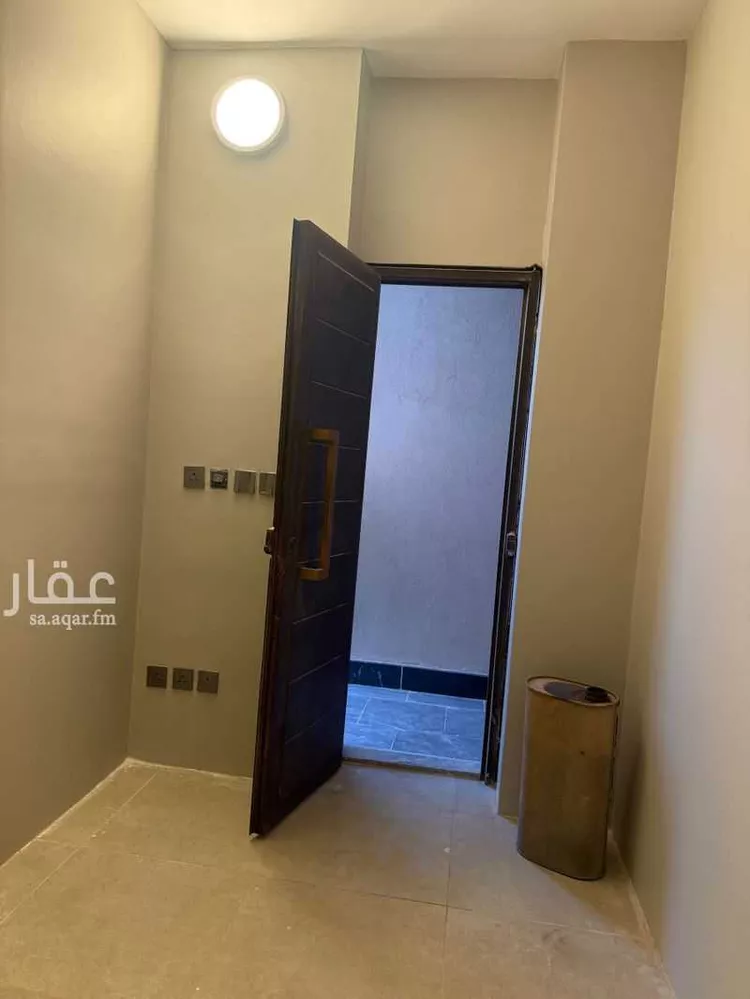 Room for Rent in Jeddah Az Zomorod