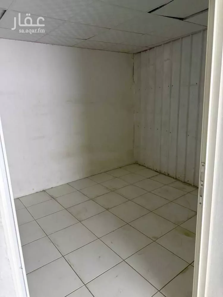 عمارة للإيجار في شارع أبي بكر البزاز, حي أم الحمام الشرقي, مدينة الرياض, منطقة الرياض صورة 2