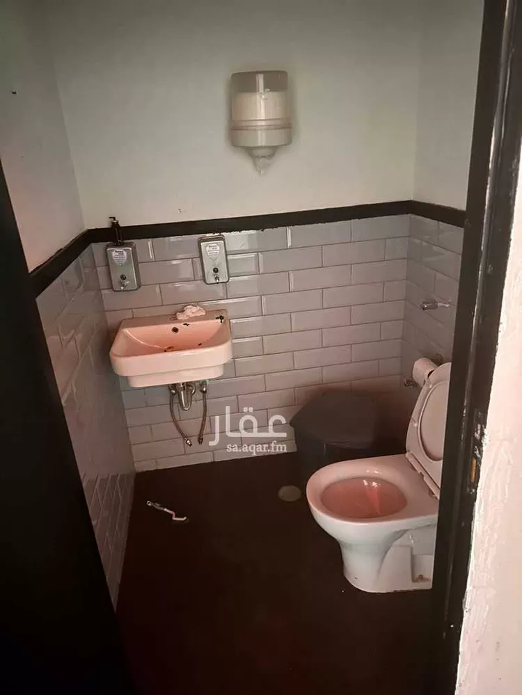 محل للإيجار في شارع سليمان بن علي آل الشيخ, حي العليا, مدينة الرياض, منطقة الرياض صورة 2