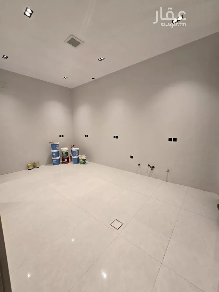 فيلا للبيع في شارع خليج تونس, حي المعيزيلة, مدينة الرياض, منطقة الرياض صورة 4