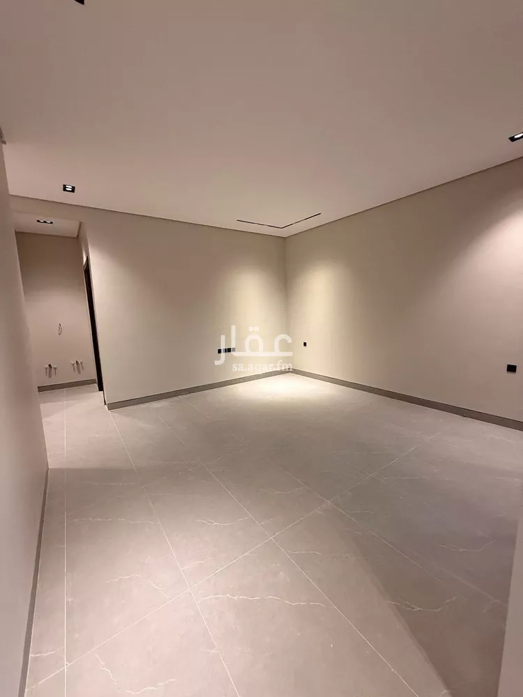دور للبيع في شارع العميد, حي إشبيلية, مدينة الرياض, منطقة الرياض صورة 3