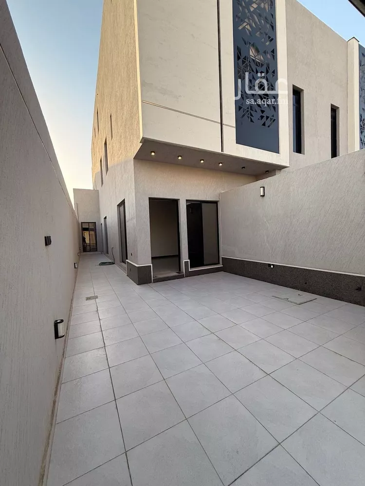 فيلا للبيع في شارع العرجون, حي الجنادرية, مدينة الرياض, منطقة الرياض صورة 2