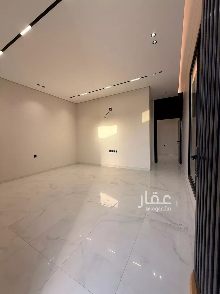 دور للبيع في شارع رقم 100, حي الجنادرية, مدينة الرياض, منطقة الرياض صورة 4
