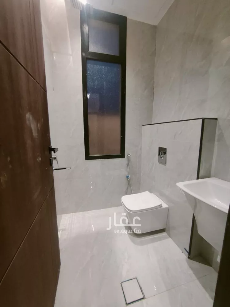 دور للبيع في شارع رقم 385, حي المونسية, مدينة الرياض, منطقة الرياض صورة 3