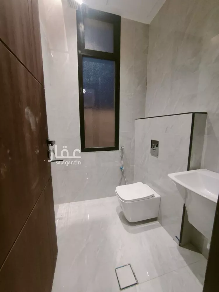 Floor for Sale in Riyadh Al Munsiyah صورة 2