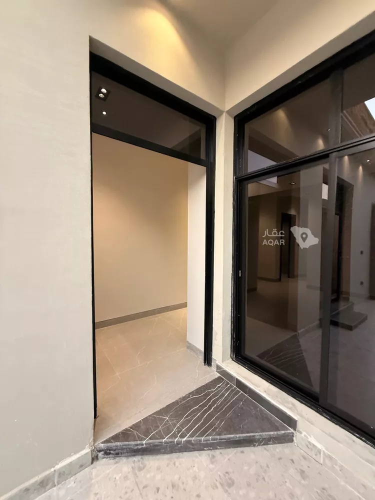 Floor for Sale in Riyadh Qurtubah 6