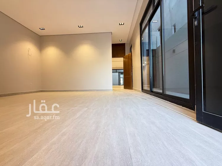 فيلا للبيع في شارع ابن الربيع الشيباني, حي الرمال, مدينة الرياض, منطقة الرياض صورة 4