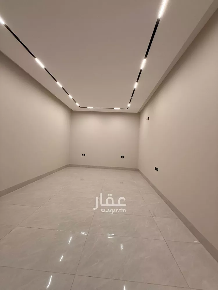 فيلا للبيع في شارع قابوس, حي المعيزيلة, مدينة الرياض, منطقة الرياض 14