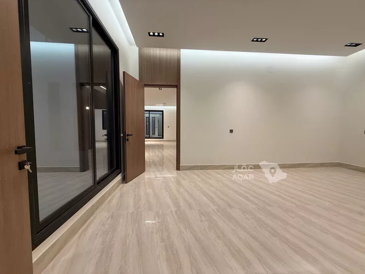 فيلا للبيع في شارع أبي الكرم العكبري, حي المونسية, مدينة الرياض, منطقة الرياض 7