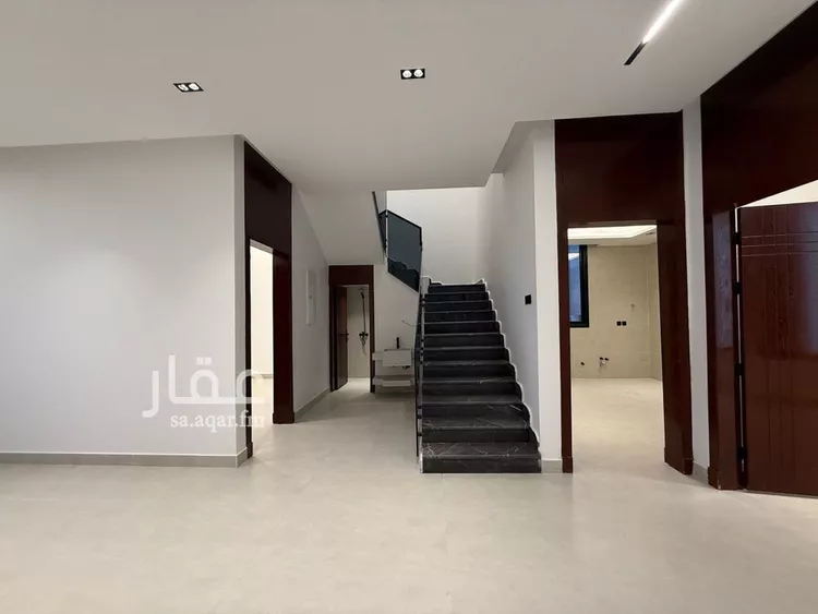 دور للبيع في شارع عبدالقدوس الانصاري, حي الرمال, مدينة الرياض, منطقة الرياض صورة 3