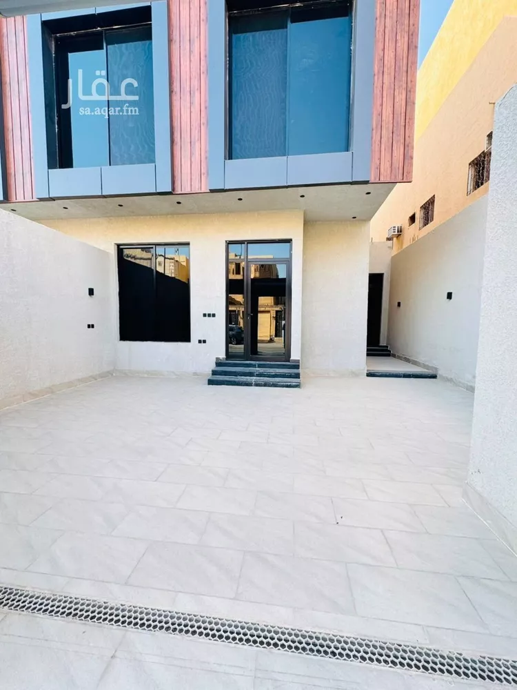 Floor for Sale in Riyadh Al Yarmouk