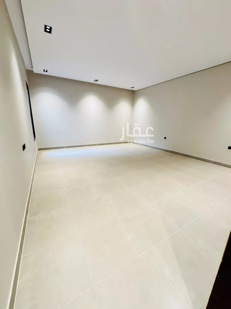 دور للبيع في شارع مريغان, حي اليرموك, مدينة الرياض, منطقة الرياض صورة 4