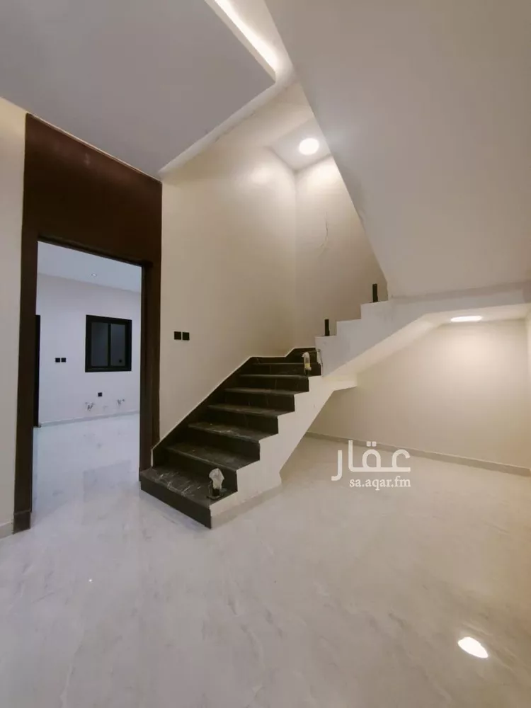 فيلا للبيع في شارع رقم 325, حي المونسية, مدينة الرياض, منطقة الرياض صورة 5