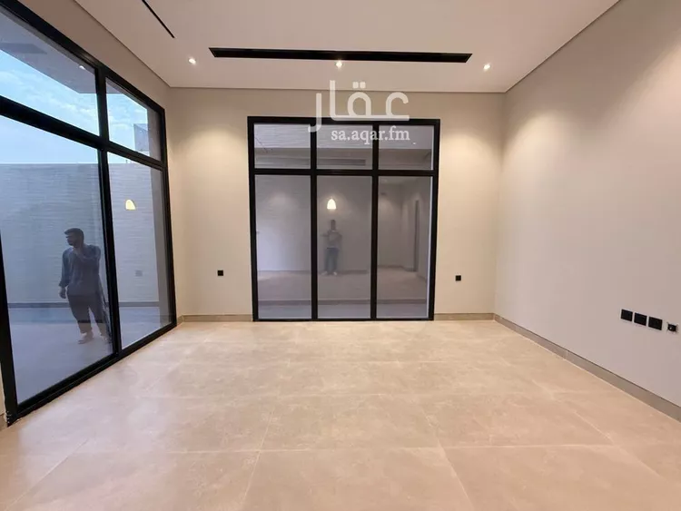 دور للبيع في شارع العينين, حي إشبيلية, مدينة الرياض, منطقة الرياض 9