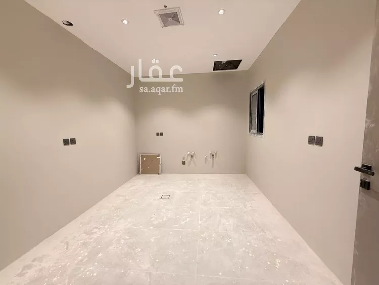 دور للبيع في شارع خليج تونس, حي المعيزيلة, مدينة الرياض, منطقة الرياض صورة 4