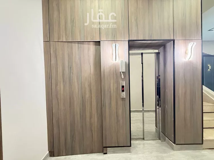 فيلا للبيع في شارع عبدالقدوس الانصاري, حي الرمال, مدينة الرياض, منطقة الرياض صورة 3