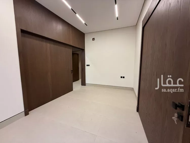 فيلا للبيع في شارع طبرجل, حي اليرموك, مدينة الرياض, منطقة الرياض صورة 2