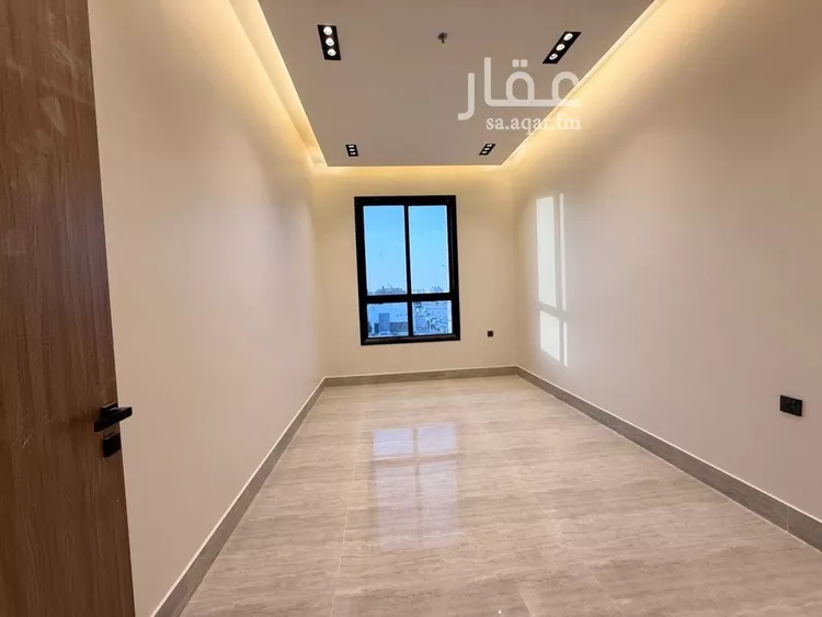 Apartment for Sale in Riyadh Al Yarmouk 10
