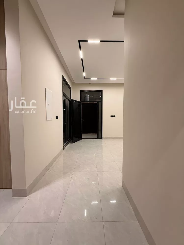فيلا للبيع في شارع قابوس, حي المعيزيلة, مدينة الرياض, منطقة الرياض 12