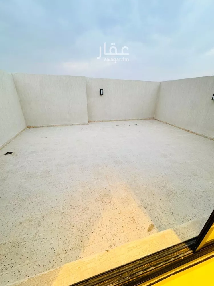 فيلا للبيع في شارع خليج تونس, حي المعيزيلة, مدينة الرياض, منطقة الرياض 14