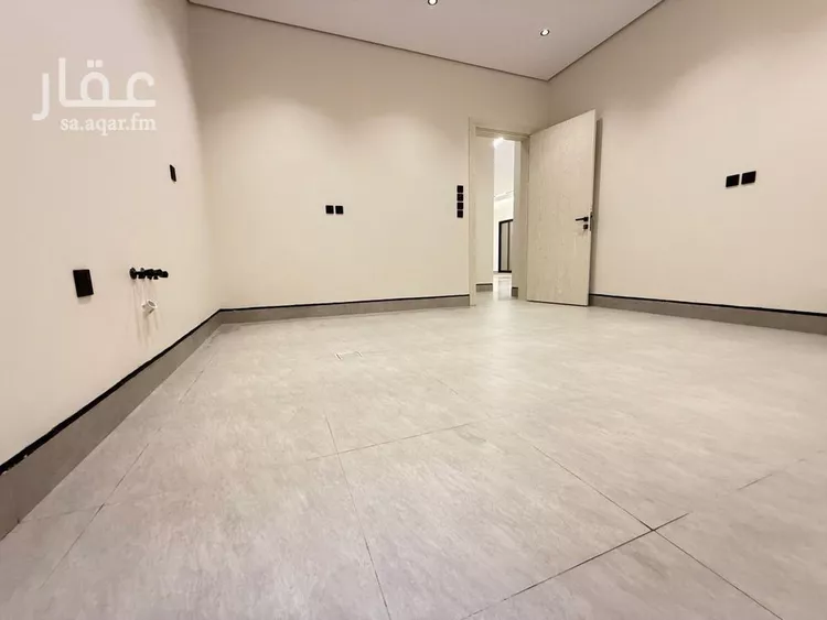 دور للبيع في شارع سعيد بن نفيل, حي الرمال, مدينة الرياض, منطقة الرياض صورة 5
