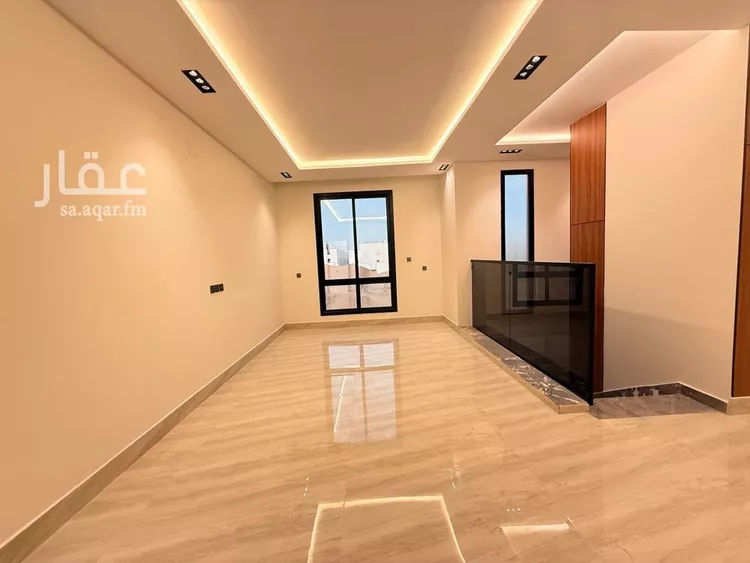 فيلا للبيع في شارع عبدالقدوس الانصاري, حي الرمال, مدينة الرياض, منطقة الرياض صورة 2