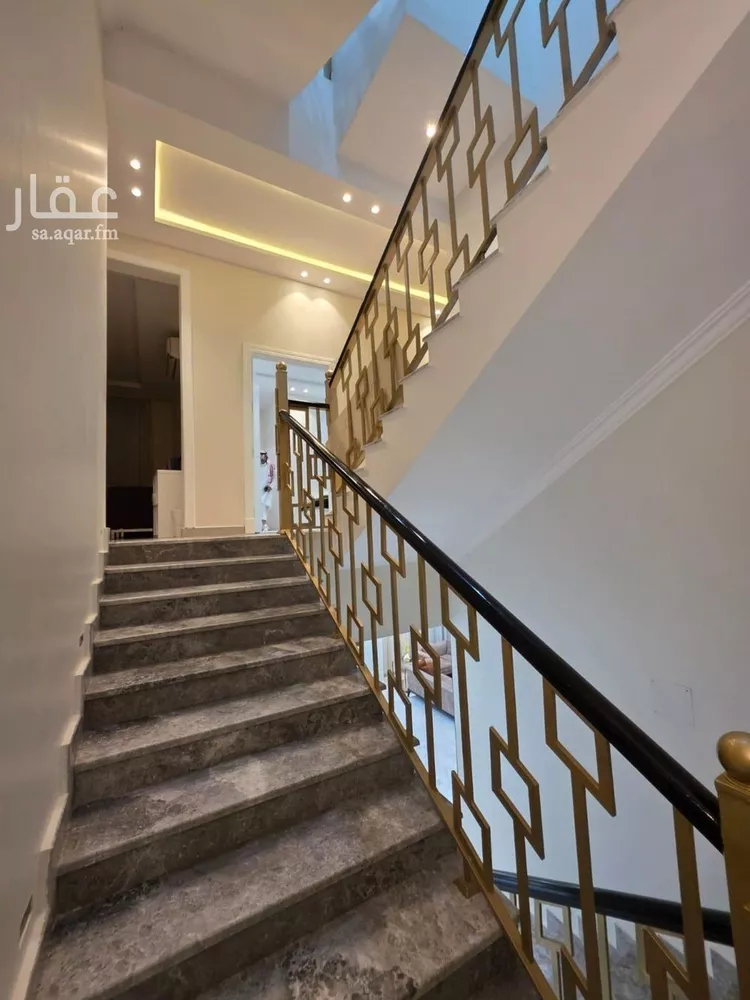 فيلا للبيع في شارع رقم 280, حي المونسية, مدينة الرياض, منطقة الرياض صورة 2