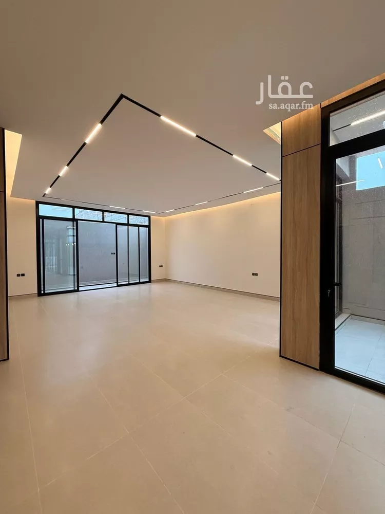 فيلا للبيع في شارع عبدالقدوس الانصاري, حي الرمال, مدينة الرياض, منطقة الرياض صورة 2