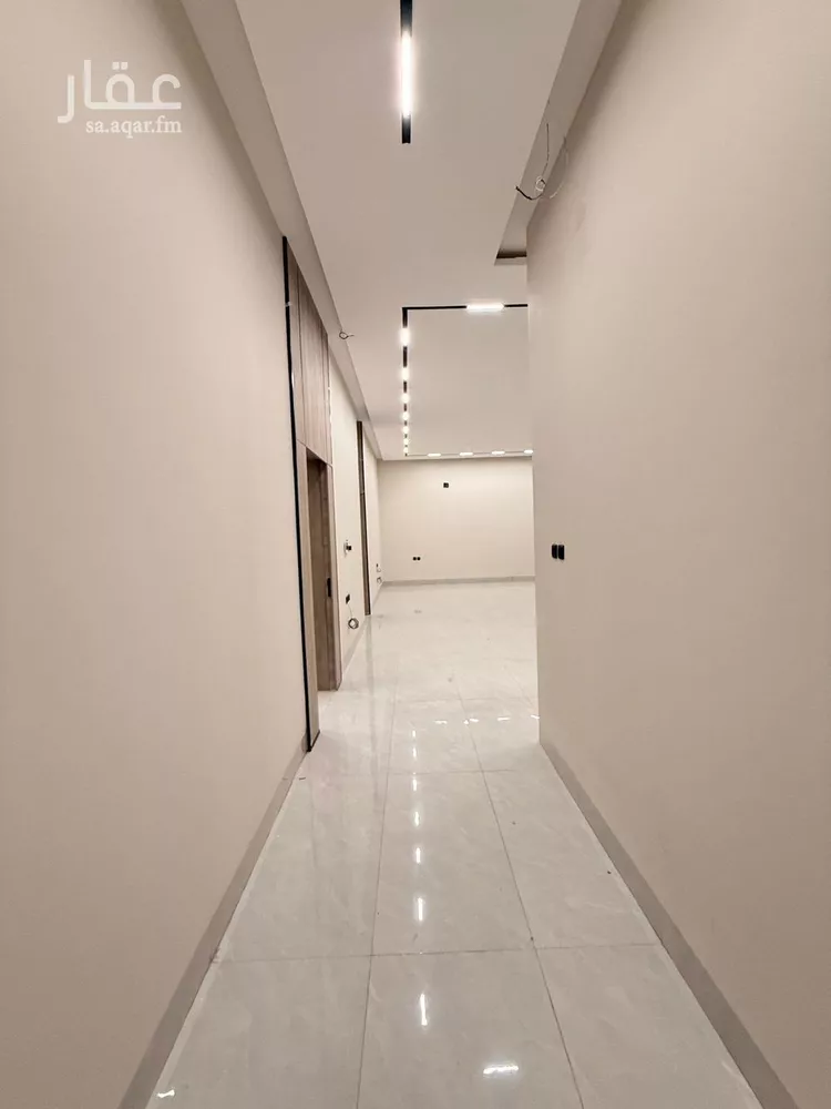 فيلا للبيع في شارع قابوس, حي المعيزيلة, مدينة الرياض, منطقة الرياض صورة 5