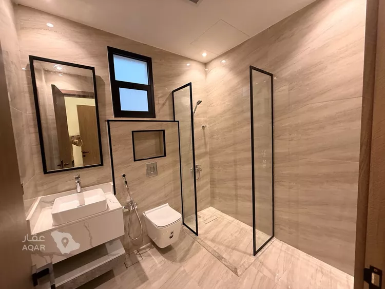 فيلا للبيع في شارع أبي الكرم العكبري, حي المونسية, مدينة الرياض, منطقة الرياض 9
