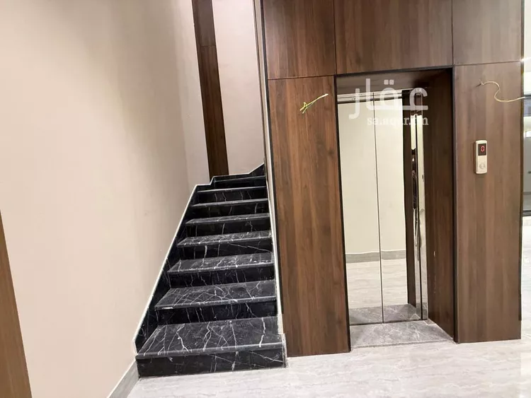 فيلا للبيع في شارع عبدالقدوس الانصاري, حي الرمال, مدينة الرياض, منطقة الرياض صورة 3